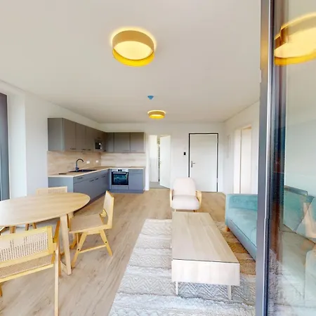 Apartment Gaestewohnungen Wg Warnow Eg *